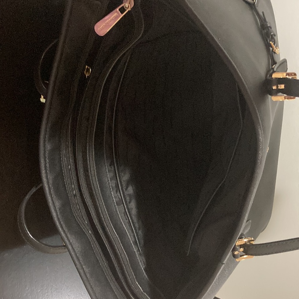 Large black Michael Kors Tote bag - Picture 7 of 9